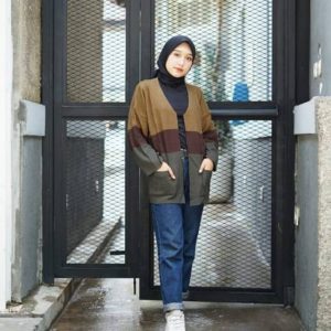 Cardigan Rajut Wanita pola Big Strip Cameroon warna Bronze